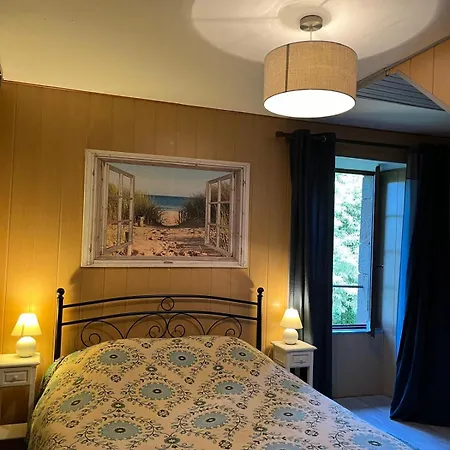 Petit Manoir, Grand Jardin Dans La Baie Du Mont-saint-michel * Tirepied-sur-See