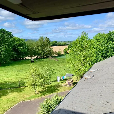 Petit Manoir, Grand Jardin Dans La Baie Du Mont-saint-michel * Tirepied-sur-See